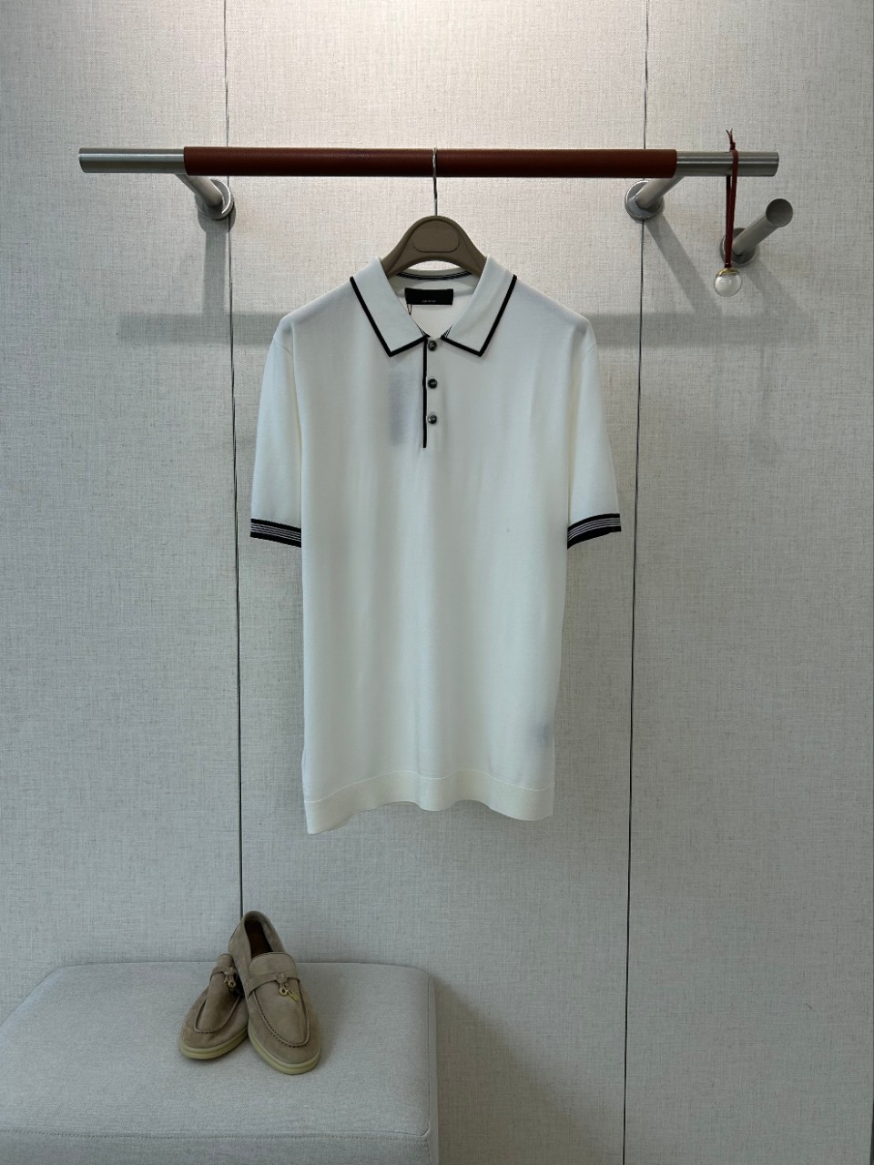 Polo Shirt Pique - เสื้อโปโลแขนสั้นผ้าฝ้ายปิเก้เนื้อละเอียด คอปกตัดต่อสไตล์ Old Money รุ่นใหม่ประจำฤดูร้อนปี 2026